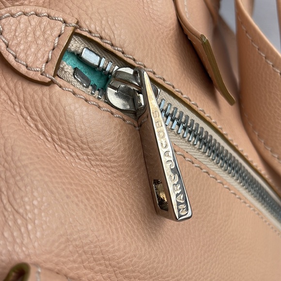 Marc Jacobs Stella peach pink beige Calfskin Leather Pocket Tote w/ teal suede - Picture 6 of 16